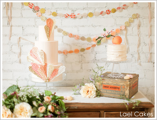 Peaches & Cream Wedding Cake Trio Peaches & Cream Wedding Cake Trio
