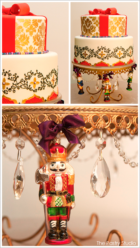 Golden Nutcracker Christmas Cake 